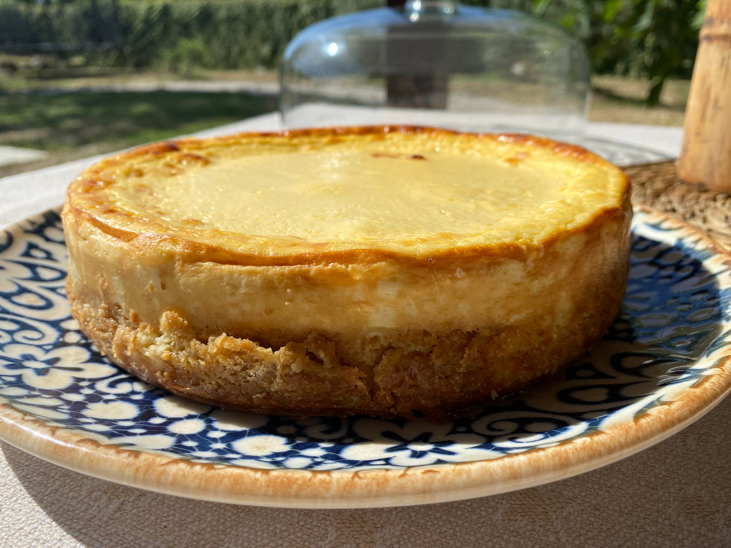 Tarta de queso original con crema, queso fresco de cabra y queso azul crema